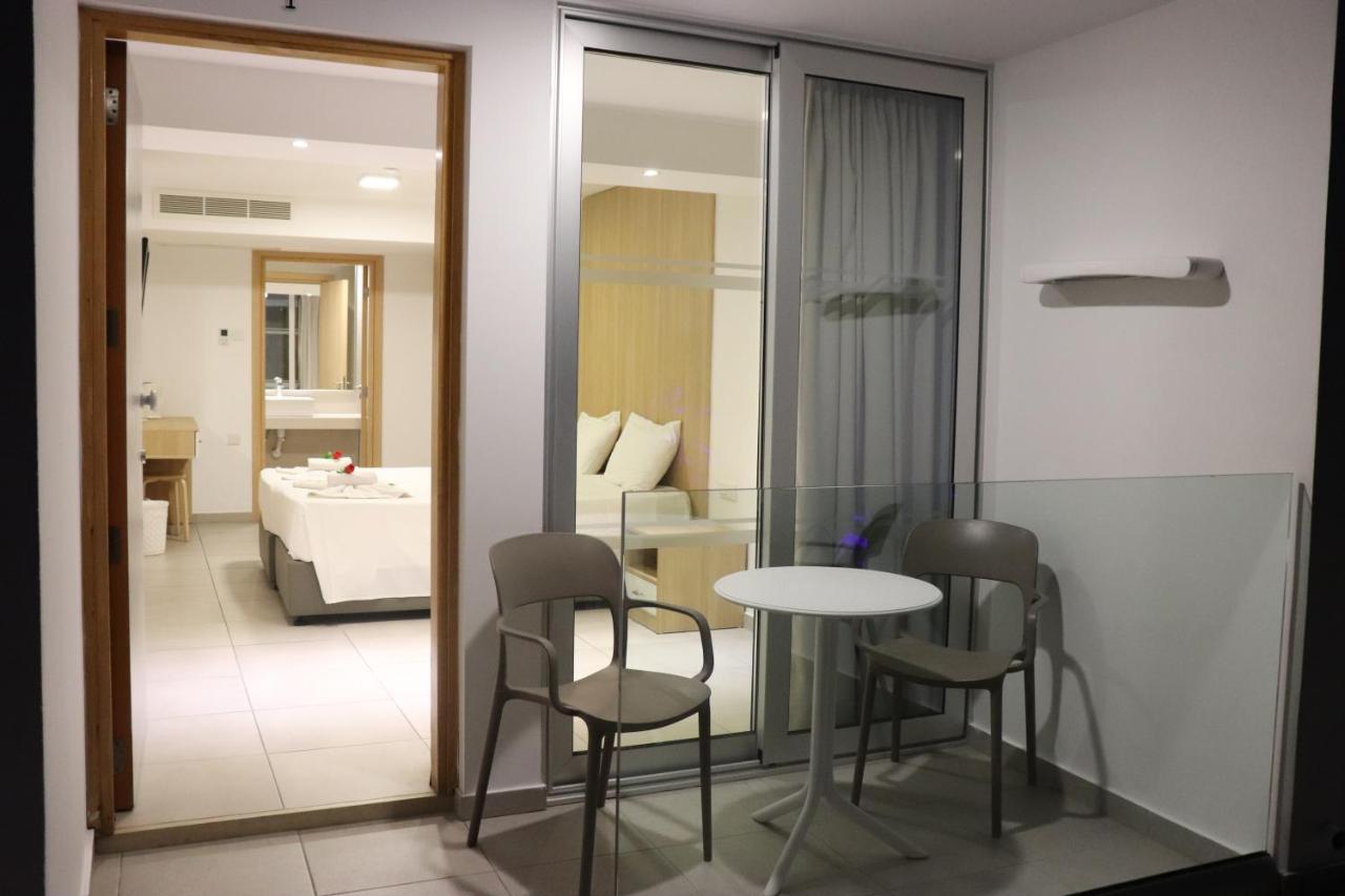 JOY Hotel Apts Agia Napa Exterior foto